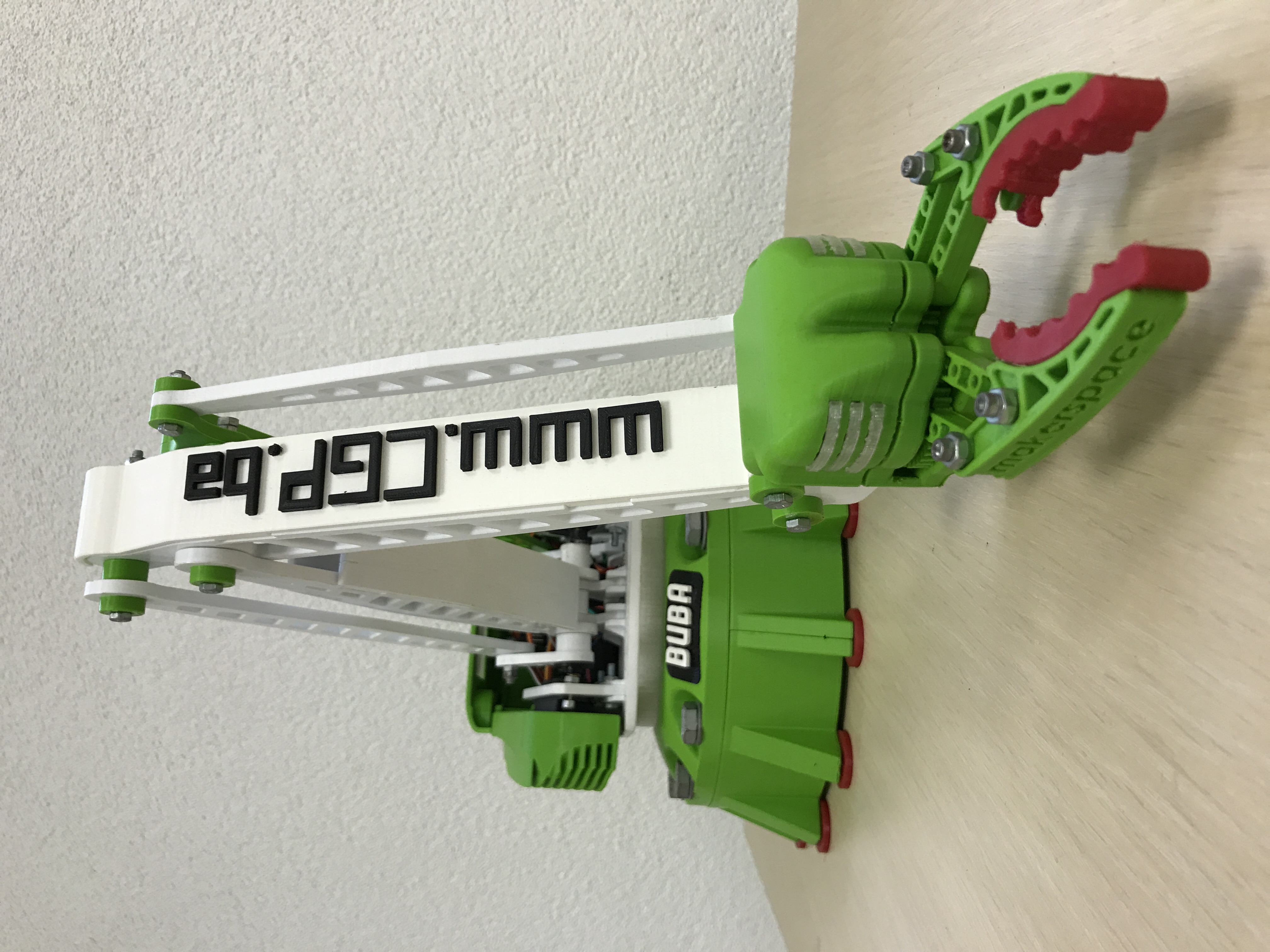 buba_robotic-arm_cgpdesign SW